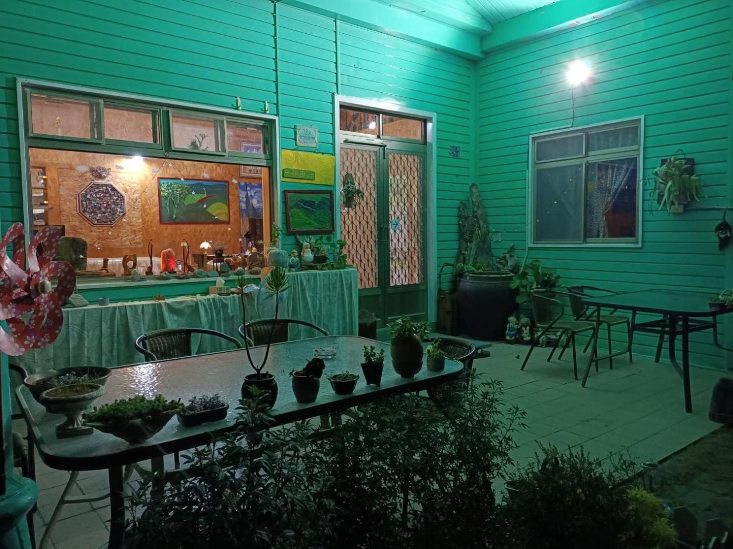 十畝田山莊會館 Hotel Chishang Buitenkant foto
