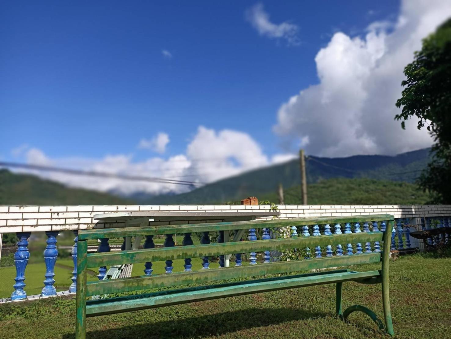 十畝田山莊會館 Hotel Chishang Buitenkant foto
